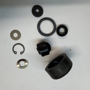 KIT--SEALS FOR REAR MASTER CYLINDER - GENUINE - TRIUMPH / NORTON